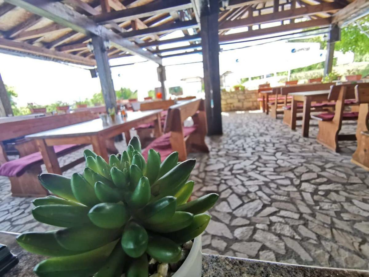 Complex Magura Hotel Rabisha Ngoại thất bức ảnh