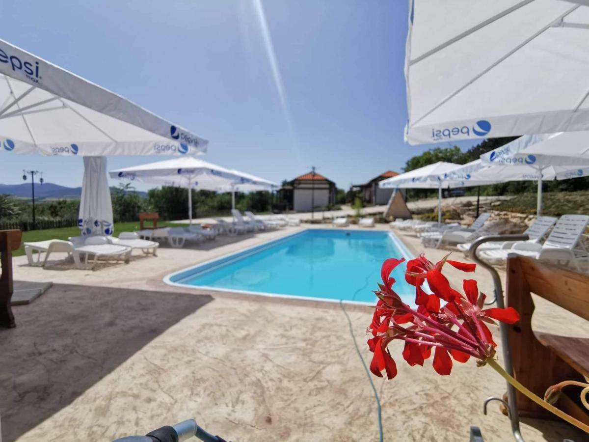 Complex Magura Hotel Rabisha Ngoại thất bức ảnh